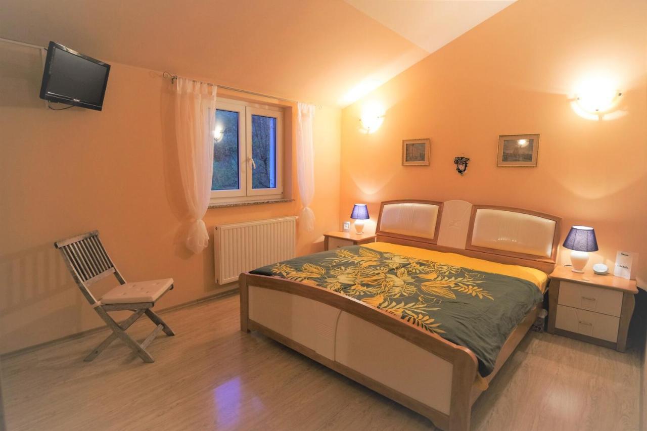 Apartments Coral, Klimno, Island Krk Luaran gambar